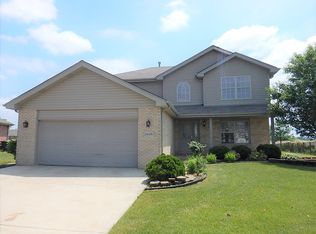 24415 Arrowhead Dr, Manhattan, IL 60442