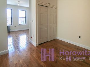 2525 Steinway St APT 3R, Astoria, NY 11103