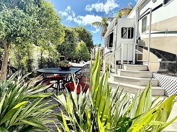 2nd image of 69411 Ramon Rd #517