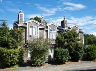 387 S Hemlock St, Cannon Beach, OR 97110