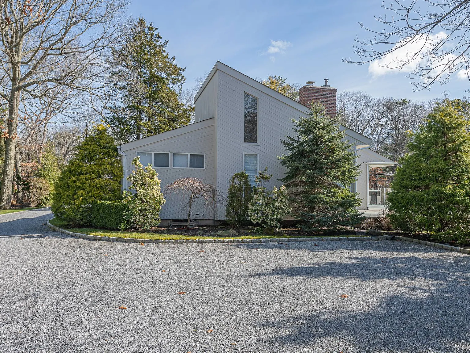 Spend 2 Weeks In Quogue — Photo 2