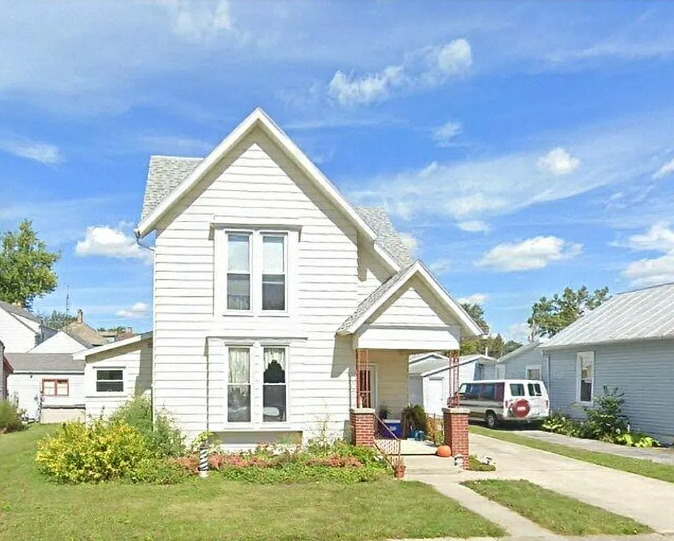 224 Locust St — Photo 1