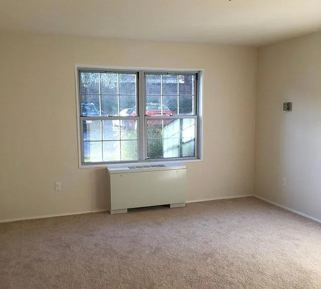 5301 Westbard Cir #222 — Photo 16