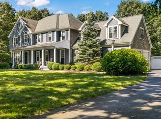 42 Orchard Hill Dr, Plymouth, MA 02360