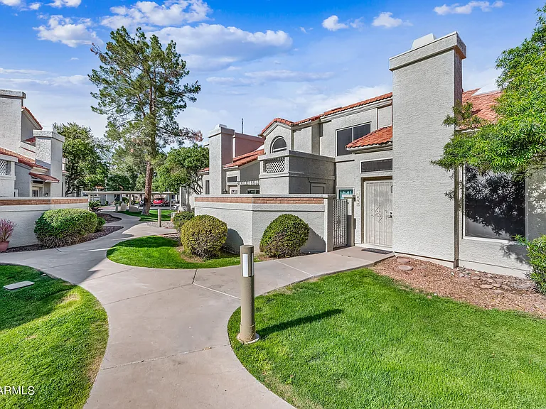 1717 E Union Hills Dr #1052 — Photo 3