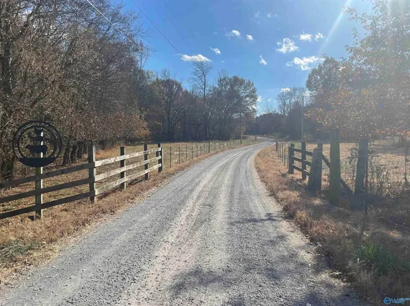 County Road 56, Russellville, AL 35654