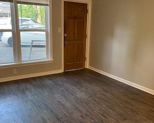 5th image of 1326 Barret Ave #6