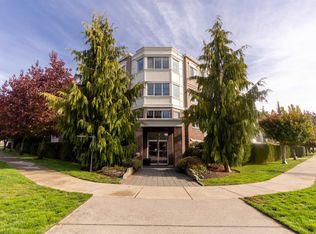 15357 Roper Ave #306, White Rock, BC V4B2G2