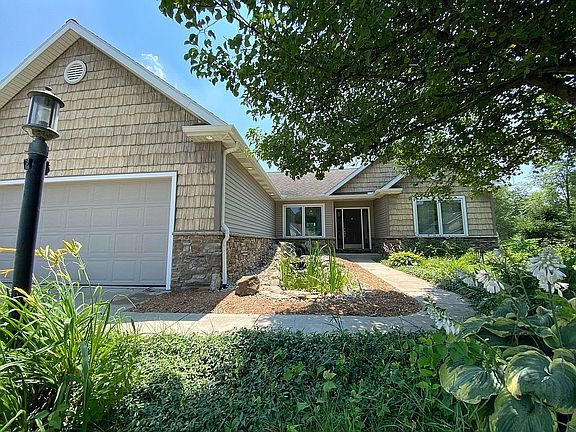2nd image of 30956 Refuge Dr