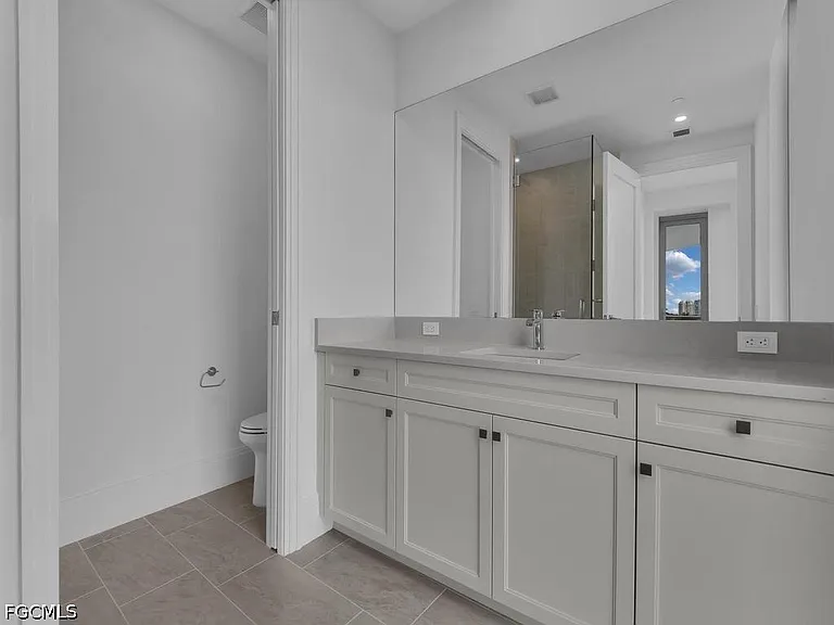4810 Pelican Colony Blvd #401 — Photo 20