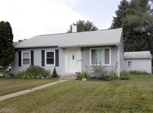905 Parkview Ave, Battle Creek, MI 49017