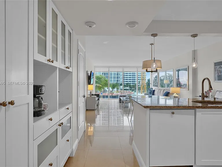 10275 Collins Ave #315 — Photo 10