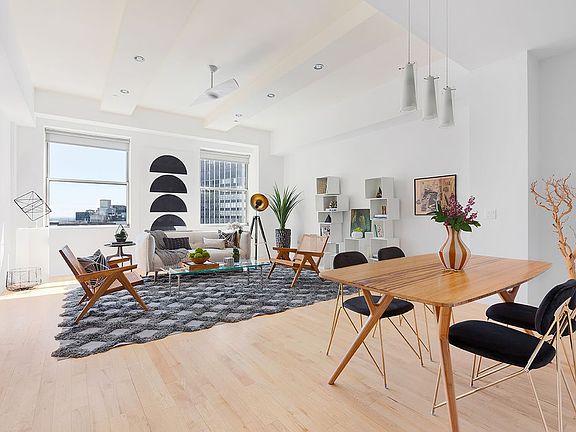 2nd image of 15 Broad St APT 3424