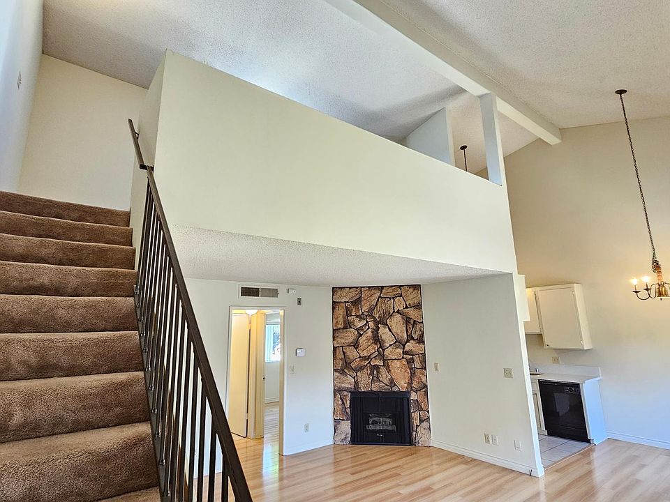 1st image of 3728 Jasmine Ave #B7