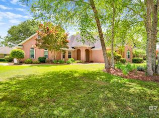 112 Lake Ridge Dr, Fairhope, AL 36532