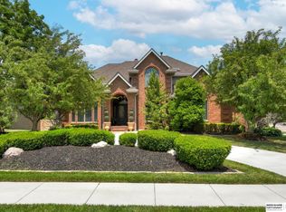 13504 Parker St, Omaha, NE 68154