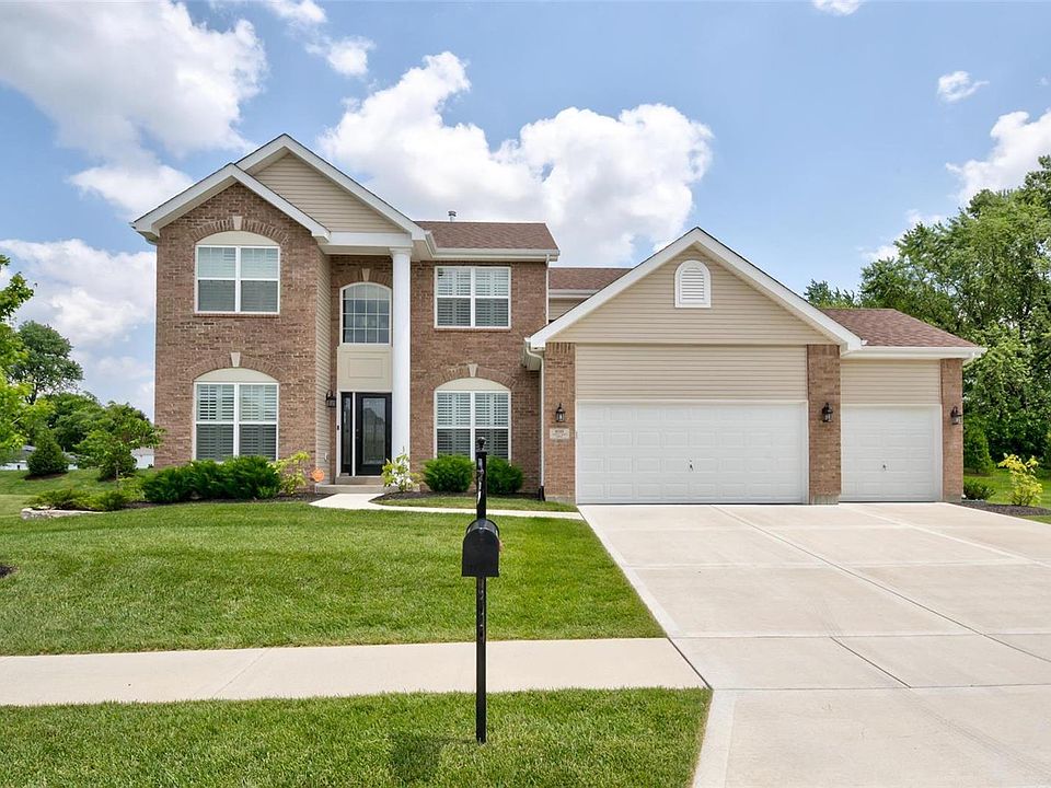 2nd image of 108 Forest Oaks Dr
