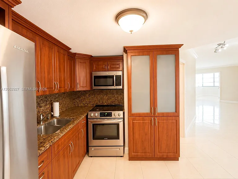 825 Brickell Bay Dr #1245 — Photo 8