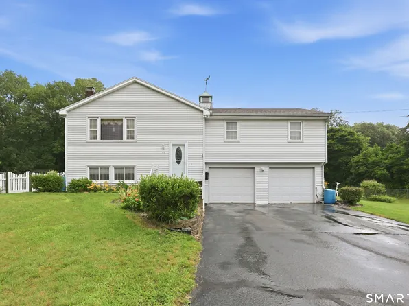 57 Iron Street, Ledyard, CT 06339