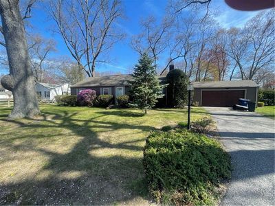 80 Frontier Rd, Warwick, RI, 02889