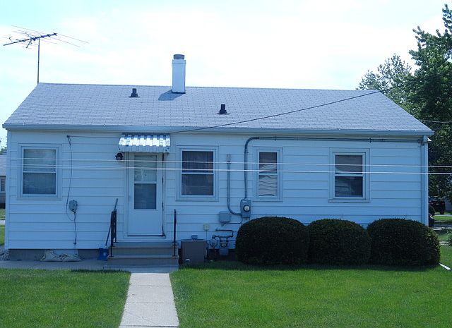 2nd image of 11 S Salem Dr