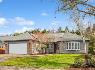 20470 SW Crestmont Pl, Sherwood, OR 97140