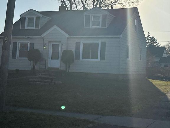 2nd image of 53 Newton Rd