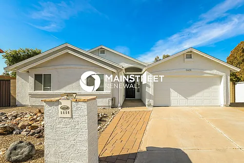 5608 N 74th Dr Photo 1