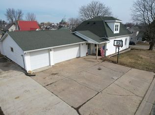 529 Harrison St, Lancaster, WI 53813