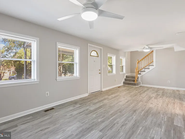 6903 Friendship Rd — Photo 6