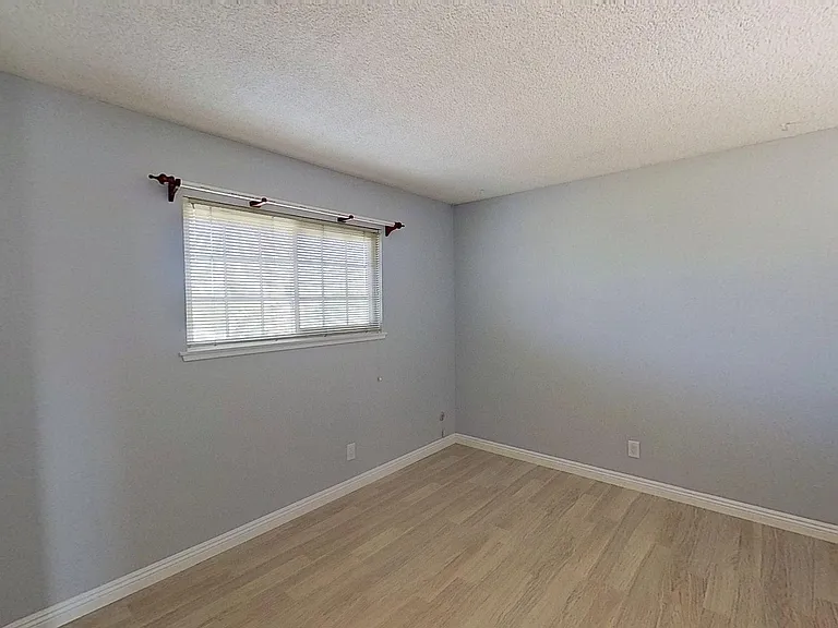 5132 McComber Rd — Photo 15