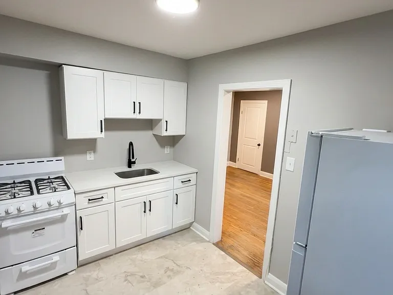 6121 Chinquapin Pkwy #1 — Photo 5