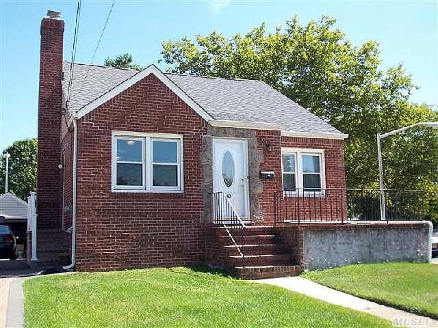 1st image of 63 Olive Dr