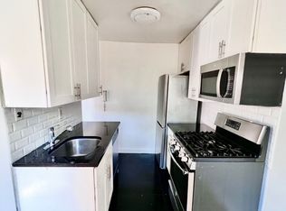 14420 38th Ave APT 1E, Flushing, NY 11354