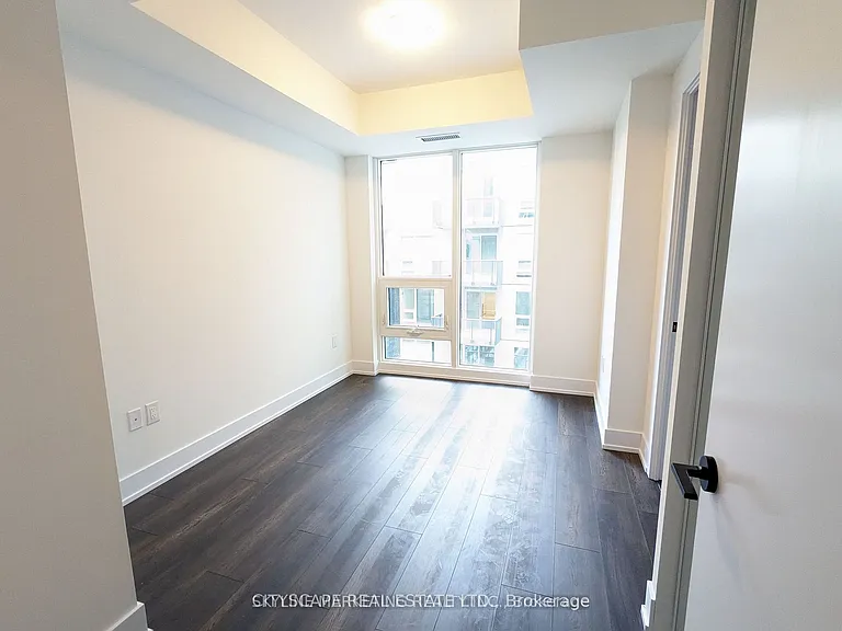 2450 Old Bronte Rd #549 — Photo 8