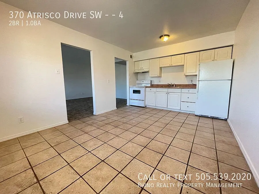 Welcome To Valle Del Sol! Lovely 2 Bedroom, 1 Bath In The SW! — Photo 3