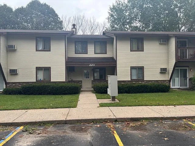 Lakewood Apartments