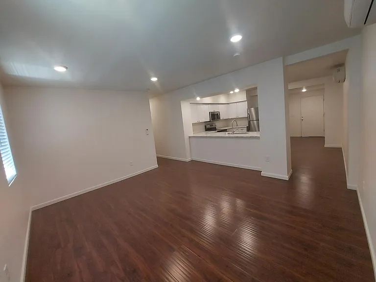 1200 Q St #5 — Photo 7