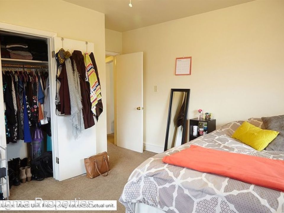 2114 E Woodstock 2114 E Woodstock Pl Milwaukee WI Zillow