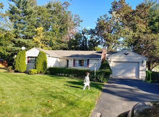 229 Western Cir, Westfield, MA 01085