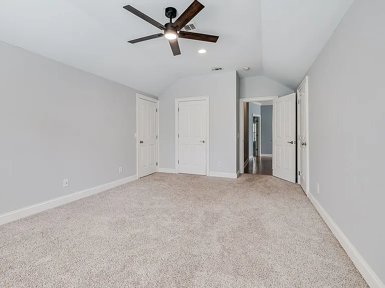 23 Lake Heron Ct W — Photo 37