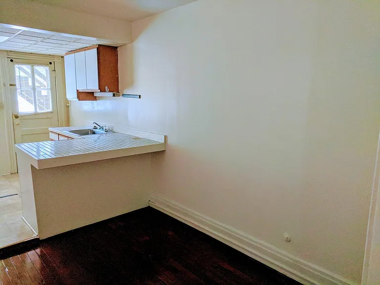3312 Ellwood Ave.* — Photo 8