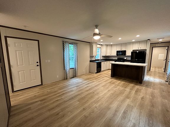 5th image of 430 Westwoods