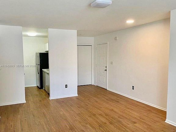 2nd image of 4421 W McNab Rd APT 20