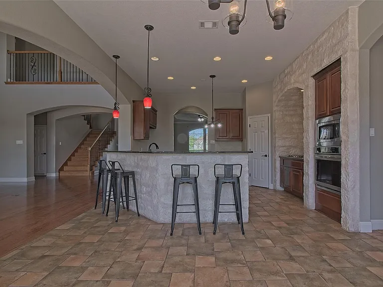 125 Waterford Ln — Photo 12