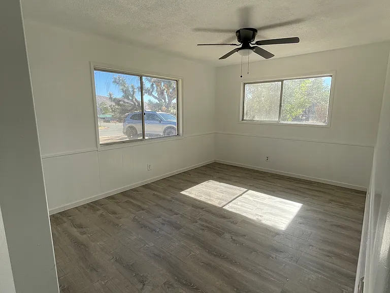 55537 Navajo Trl — Photo 12