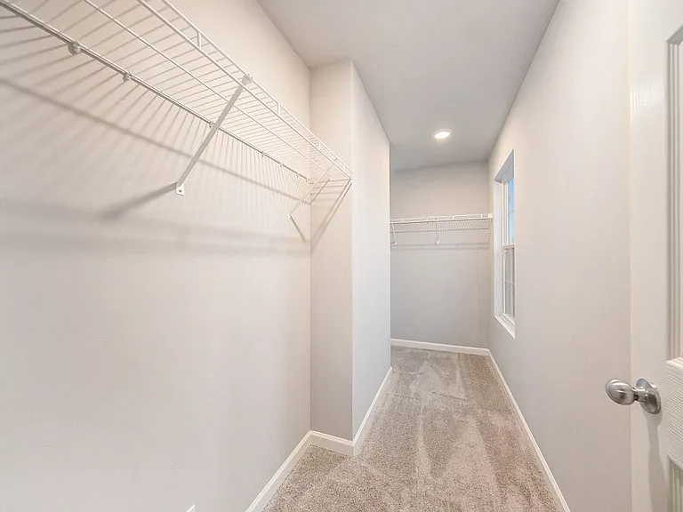 2142 Farm Valley Dr — Photo 15