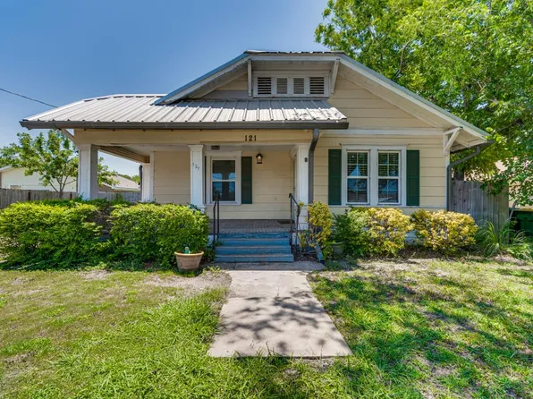 121 Harpold, Italy, TX 76651