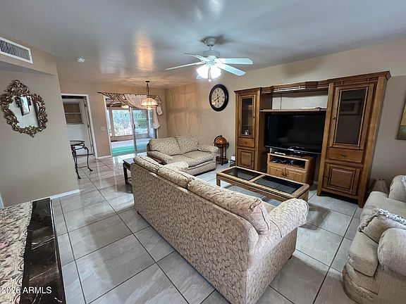 4th image of 9711 W HAWTHORN Court