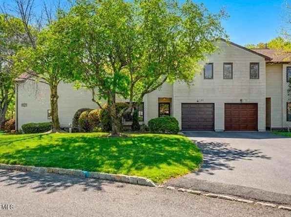 136 Tangerine Dr, Marlboro, NJ 07746